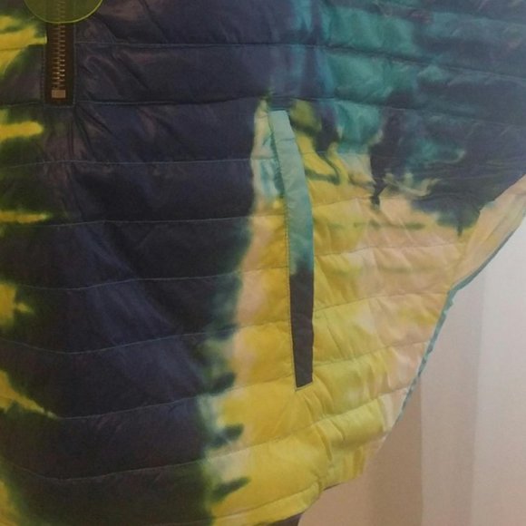 ROYLN Cropped Hi-Low Poncho - XS/S NWT - Picture 5 of 8